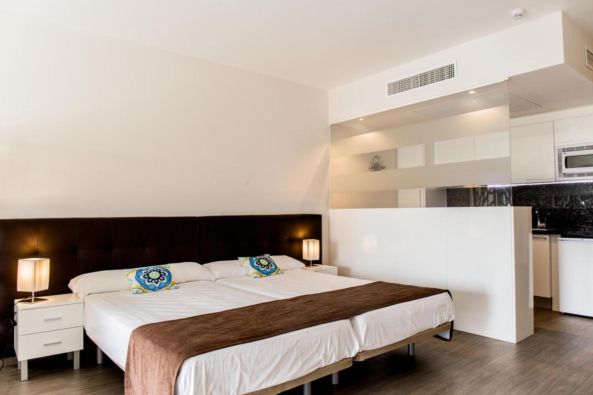 Bluesea Dimona Suites Torremolinos Dış mekan fotoğraf